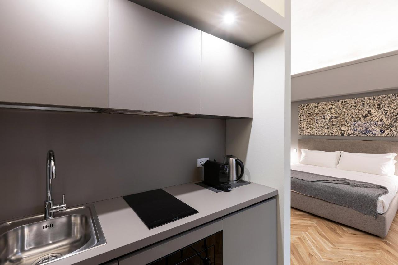 פארמה Palazzo Liberati Apartments מראה חיצוני תמונה