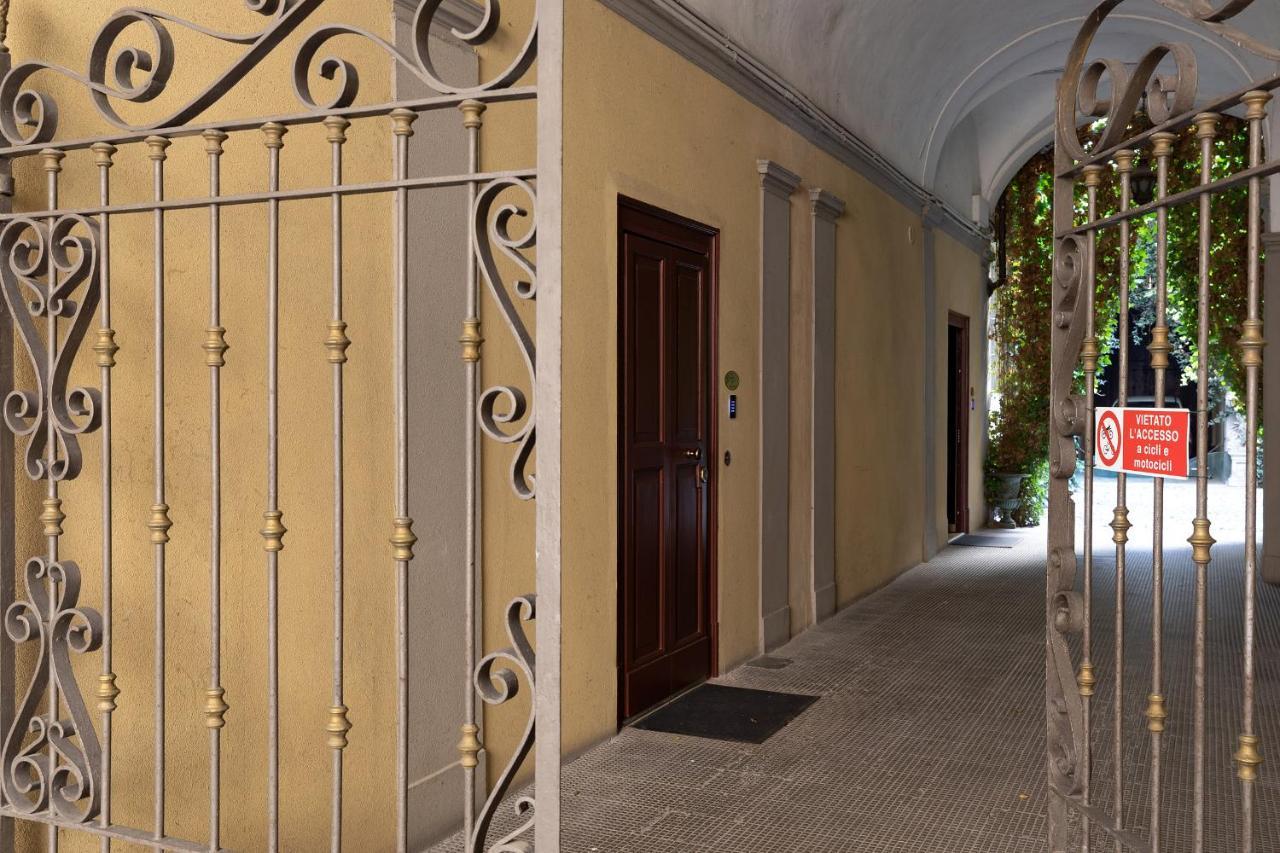 פארמה Palazzo Liberati Apartments מראה חיצוני תמונה
