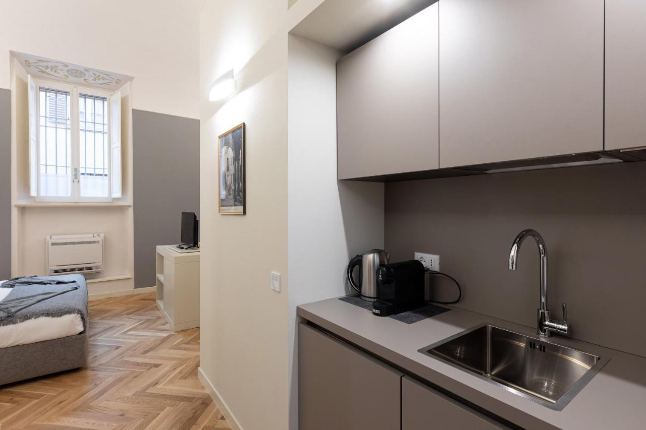 פארמה Palazzo Liberati Apartments מראה חיצוני תמונה